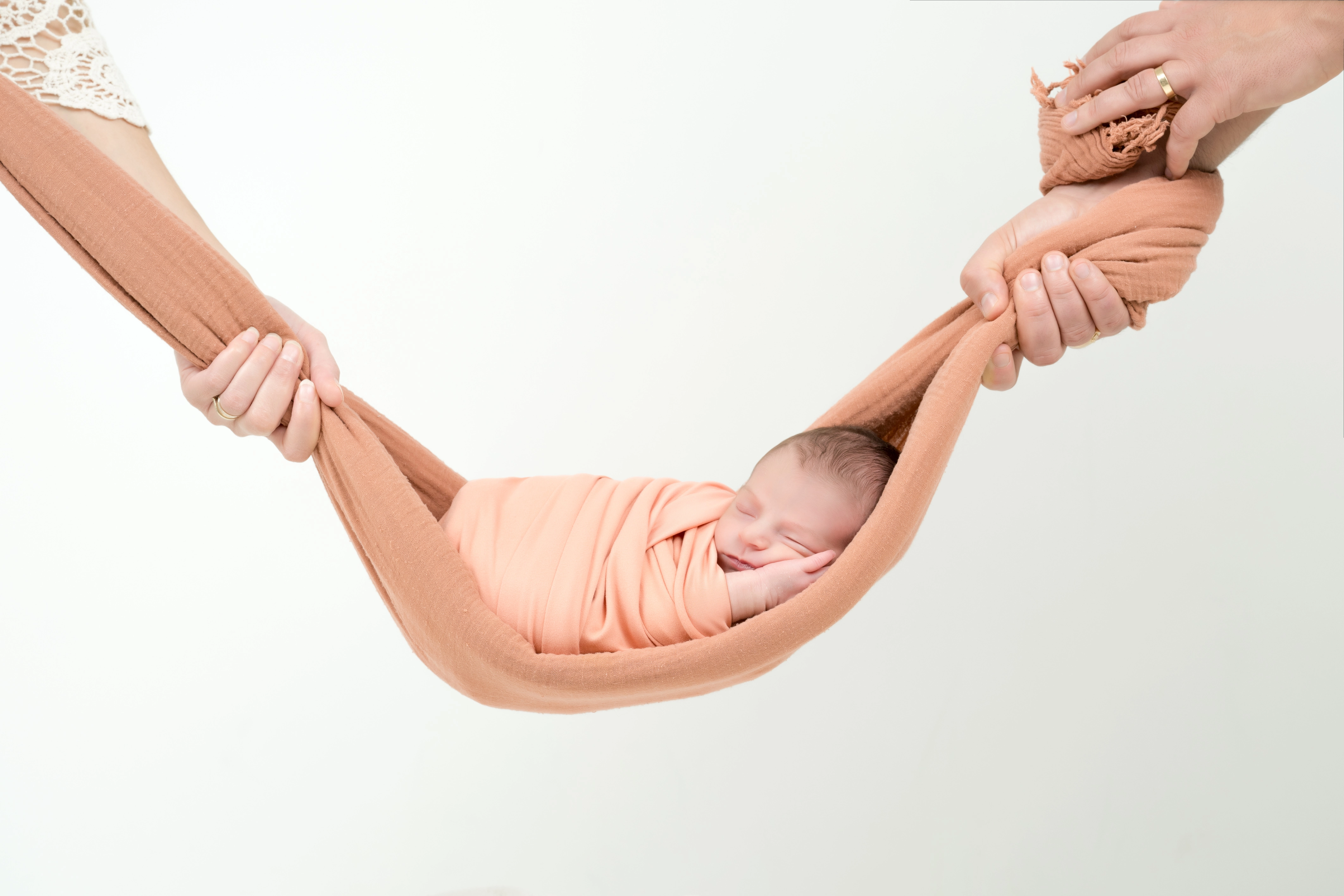 Photo bébé nouveau-né style naturel et minimaliste